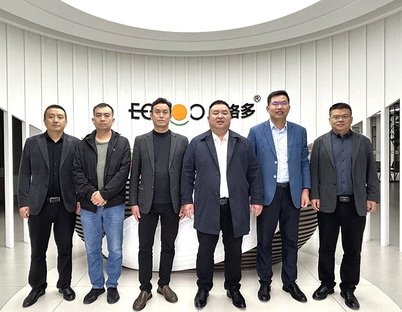 喀什禽蛋協(xié)會(huì)秘書(shū)長(zhǎng)徐康富一行蒞臨艾格多集團(tuán)參觀指導(dǎo)